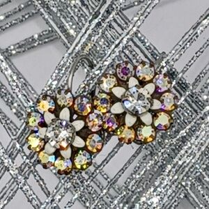 Vintage flower Swarovski crystal earrings
